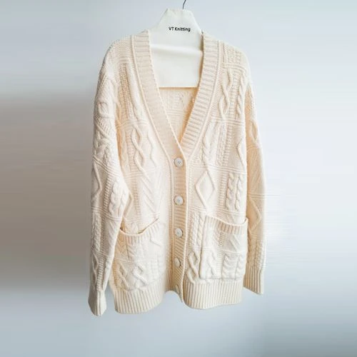 Cardigan z velbloudí vlny