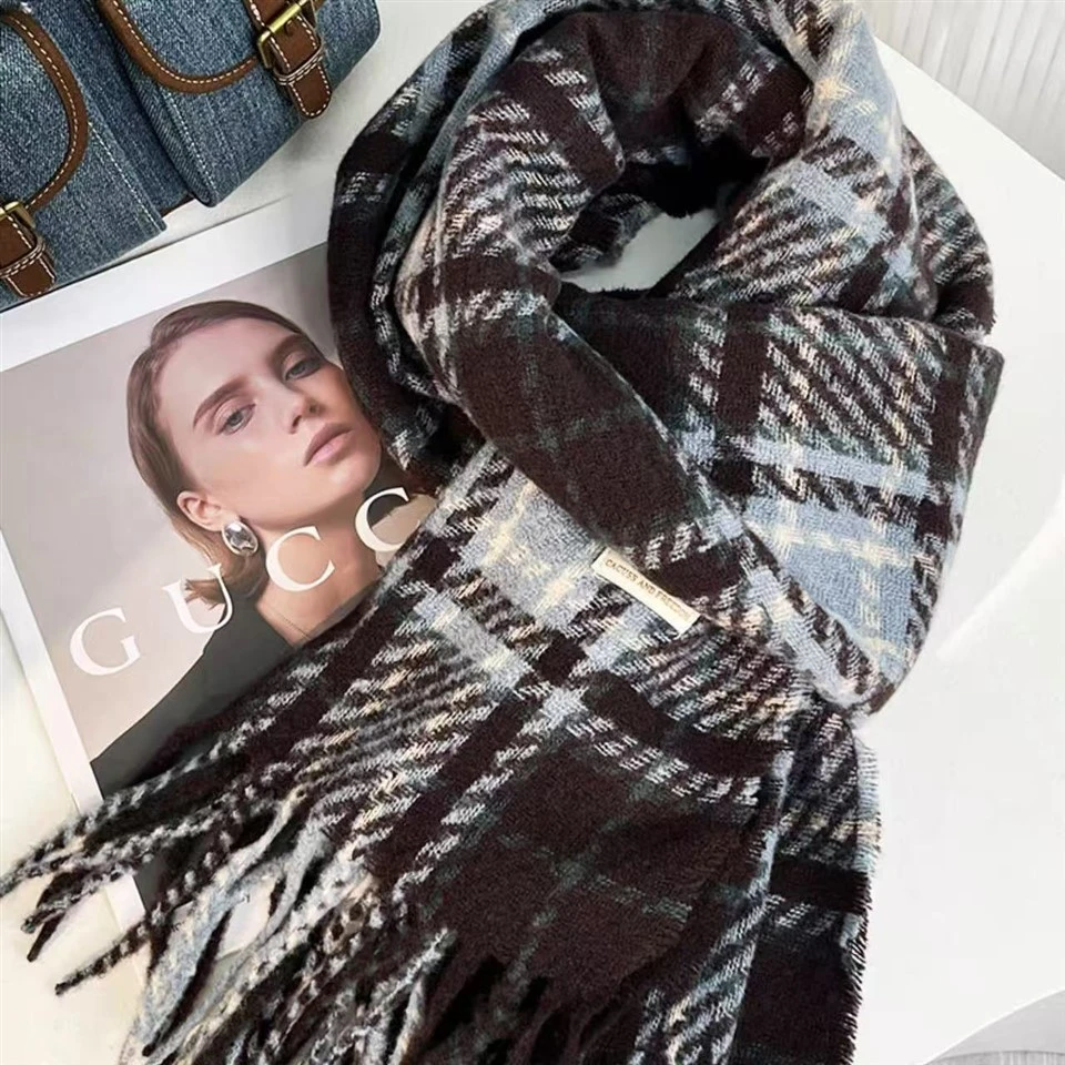 Wool Plaid Scarf